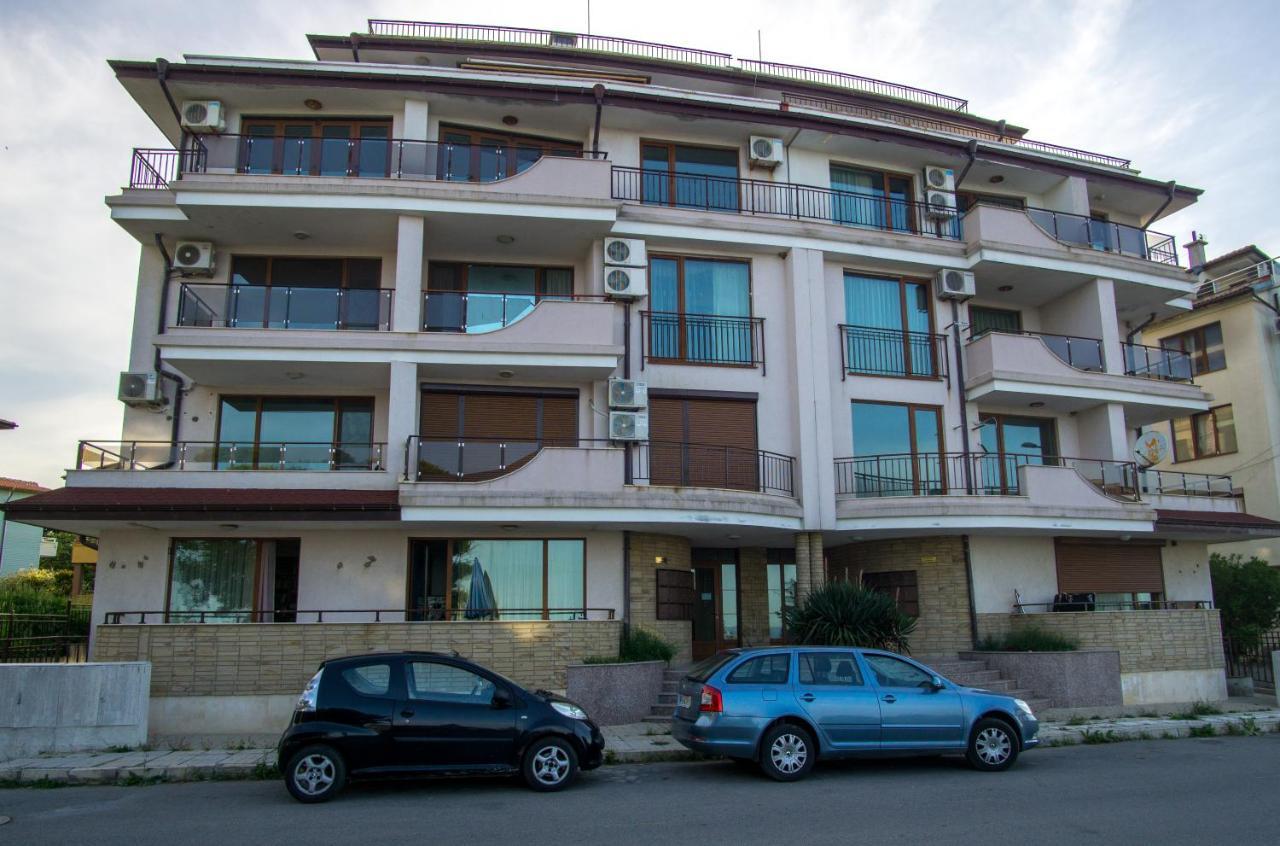 Guest Apartments Stela Tsarevo Eksteriør bilde